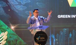 Gubenur Jabar ketika membuka acara helatan West Java Investement Summit (WJIS) 2022,
