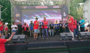 Ratusan Pengguna Mobil Daihatsu Kumpul di Gedung Sate Kegiatan bertajuk 'Daihatsu Kumpul Sahabat Jabar' itu merupakan bagian dari perhelatan Road to West Java Festival 2023.