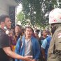 Perseteruan sengketa lahan antara warga Anyer Dalam, Kelurahan Kebonwaru, Kecamatan Batununggal, Kota Bandung dengan PT KAI