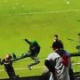 Viral Tentara Menendang dan Memukuli Aremania di Stadion Kanjuruhan, Begini Keterangan Saksi