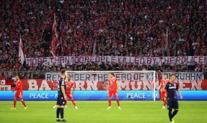 Tragedi Kanjurhan Malang, Supporter Bayern Munchen Pasang Banner, Isinya...