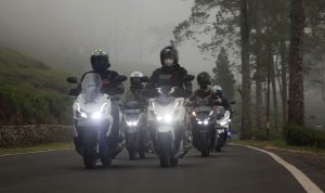 Faktor Lingkungan Menjadi Salah Satu Potensi Bahaya Ketika Berkendara Sepeda Motor
