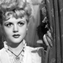 Angela_Lansbury_Meninggal