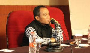 Anggota DPRD KBB Komisi 2, Dadan: Kasatpol Mundur Saja! Anggota DPRD KBB Komisi 2, Dadan: Kasatpol Mundur Saja!
