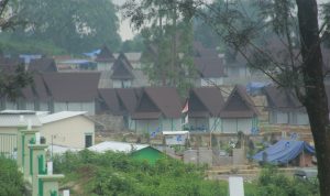 Ratusan PKL di Kawasan Puncak Akan Dibongkar Ratusan PKL di Kawasan Puncak Akan Dibongkar