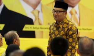 Setelah bertemu dengan Ketua Umum Airlangga Hartarto beberapa waktu lalu, belum lama ini Ridwan Kamil bertemu Agung Laksono.