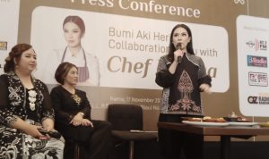 Chef Devina saat soft launching Bumi Aki Heritage Bandung, Kamis 17 November 2022.