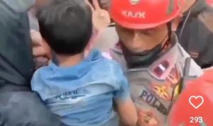 Tertimbun 2 Hari, Bocah 4 Tahun Selamat dari Gempa Tanpa Luka Sedikitpun