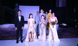 Linda Chandra Gelar Shoe Show untuk Memperingati 30 Tahun Kiprahnya Berkarya Sebagai Desainer Sepatu