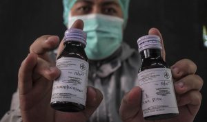 OBAT BERBAHAYA: Obat-obatan yang berbentuk cair diduga penyebab gagal ginjal akut progresif pada anak.