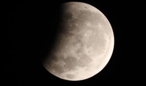 Gerhana bulan 8 November
