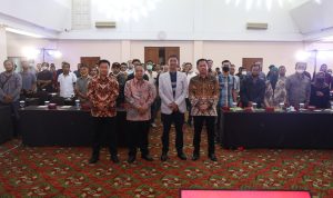 Sosialisasikan PTSL di Sumedang, Pasang Tanda Batas Tanah Bangun Kesadaran Publik Komisi II Dewan Perwakilan Rakyat Republik Indonesia (DPR RI) kembali menyelenggarakan Sosialisasi Program PTSL