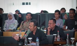 Maraknya aduan mengenai korban pinjaman online ilegal, DPRD Jabar recananya menginisiasi untuk pembentukan Peraturan Daerah (Perda)