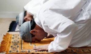 Contoh Khutbah Jumat Singkat, Agar Jamaah Tak Malas Sholat Subuh