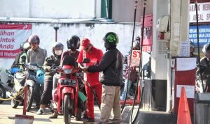 Harga Minyak Mentah Dunia Turun 3%, Pertamina Ikut Turunkan Harga BBM