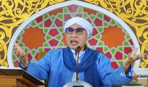 Bolehkah Menceritakan Aib Diri Sendiri Kepada Orang Lain? Ini Jawaban Buya Yahya