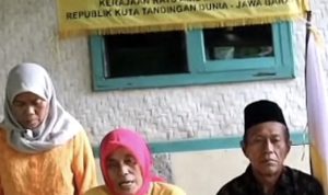 Viral! Wanita Mengaku Ratu Adil Imam Mahdi Sebut Imam Mahdi Sudah Ada di Karawang Viral! Wanita Mengaku Ratu Adil Imam Mahdi Sebut Imam Mahdi Sudah Ada di Karawang