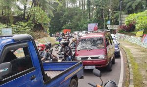 Balap Sepeda Porpov Jabar Bikin Macet Jalan Tangkuban Parahu Balap Sepeda Porpov Jabar Bikin Macet Jalan Tangkuban Parahu