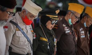 Hari Pahlawan Jadi Refleksi Tingkatkan Semangat Juang Bangun Kota Bandung HARI PAHLAWAN: Mengenang jasa para pahlawan Indonesia dengan memberikan penghormatan. (HUMAS PEMKOT BANDUNG)