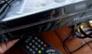 Tinggal WA ke Nomer Ini, Auto Dikirim STB Gratis dari Kominfo