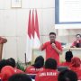 Ketua DPP PDI Perjuangan Bidang Ideologi dan Kaderisasi Djarot Saiful Hidayat saat mengisi kegiatan Pendidikan Kader Madya Tahun 2022 Tingkat Jawa Barat di Cimahi, Selasa (20/12).