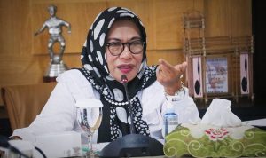 Ini Strategi TPID Kota Bogor Mengantisipasi Kenaikan Inflasi Menjelang Nataru Sekretaris Daerah (Sekda) Kota Bogor, Syarifah Sofiah saat memberikan penjelasakan mengenaikan inflasi di Kota Bogo. (YUDHA PRANANDA /JABAR EKSPRES)