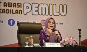 Anggota Bawaslu Lolly Suhenty menyampaikan perlunya memperkuat data pengawasan baik di pusat (Bawaslu RI) hingga daerah,