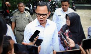 Viral! Video Bangkai Monyet Dalam Kandang di Bogor Mini Zoo, Ini Respons Bima Arya Wali Kota Bogor Bima Arya (Yudha Prananda?Jabar Ekspres)