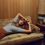 Lirik Lagu Maroon – Taylor Swift, Serta Makna Dibaliknya