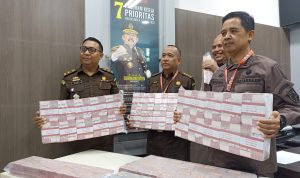Kejaksaan Negeri Tinggi Jawa Barat (Kejati Jabar) kini telah berhasil mengamankan uang senilai Rp 6,5 Miliar dari kasus tindak pidana korupsi