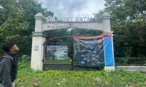 Pemerintah  Daerah Kabupaten Bandung Barat (KBB) berencana akan menyulap hutan kota yang berada di kompleks perkantoran Pemda Bandung Barat