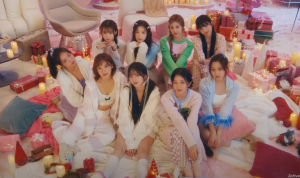 Terjemahan Indonesia Red Velvet & aespa - Beautiful Christmas Terjemahan Indonesia Red Velvet & Aespa - Beautiful Christmas / kolase Instagram @aespa_official