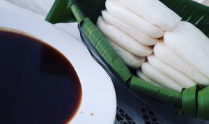 Apem Putih, Makanan Khas Pandeglang, Banten (sumber: akun Instagram @raturatna_komalasari)