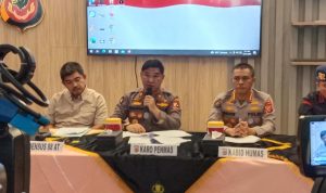 Densus 88 membantah kecolongan dengan adanya aksi teororisme berupa bom bunuh diri di Mapolsek Astana Anyar, beberapa pekan lalu. (SANDI NUGRAHA/JABAREKSPRES)