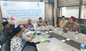 Ketua Umum PP PERSIS Dr. KH. Jeje Zaenudin secara resmi melaunching Program AHSC.