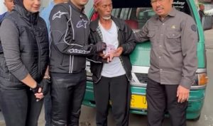 Pemkab Bandung Barat memberikan subsidi BBM sebanyak 111 liter kepada ratusan angkutan umum.