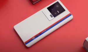 Harga dan Spesifikasi HP IQOO 11, Android Paling Kencang di Indonesia