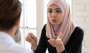 Jangan Khawatir, Berkatalah Yang Benar Walau Itu Pahit. Jangan Khawatir, Berkatalah Yang Benar Walau Itu Pahit.