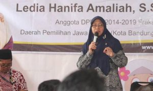 Komisi X DPR RI Ajak Genjot Perekonomian UMKM Kecil Komisi X DPR RI Ajak Genjot Perekonomian UMKM Kecil