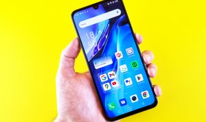 Cara Menghemat Baterai HP Android Biar Nggak Boros Saat Dipakai Liburan Akhir Tahun Cara Menghemat Baterai HP Android Agar Tidak Boros Saat Dipakai Liburan Akhir Tahun