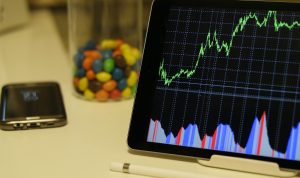 Aplikasi Trading Aman dan Terbaik 2022