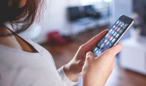 Ketahui Ciri Iphone Kena Blokir IMEI