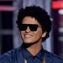 Lirik Lagu When I Was Your Man – Bruno Mars Terjemahan Indonesia Terbaru Lirik Lagu When I Was Your Man – Bruno Mars Terjemahan Indonesia Terbaru