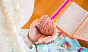 Untaian Doa terindah untuk Hari Ibu Beserta Kata Mutiara Islami