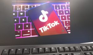 5 Cara Dapat Uang dari TikTok 5 Cara Dapat Uang dari TikTok