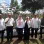 Buka Jurusan Pertanian, SMKN Puspahiang Tasikmalaya Berdayakan Petani Milenial KOMPAK: Jajaran para guru dan staf SMKN Puspahiang Kabupaten Tasikmalaya.