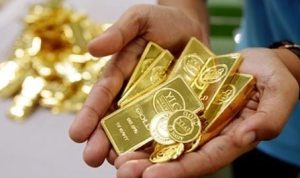 Harga Emas Antam Anjlok Rp 10.000, Dijual 1.032.000 per gram Akibat kondisi ekonomi global yang belum ada kepastian, harga emas antam hari ini mengalami penurunan yang cukup cukup tajam.