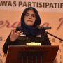 Anggota Bawalu RI Lolly Suhenty ketika menjelaskan mengenai partisipasi pemilih dikalangan milenial