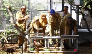 DKPP saat meresmikan penangkaran hewan di Cibinong Situ Plaza. (Sandika Fadilah/Jabarekspres.com)