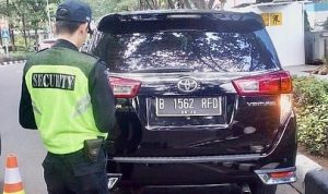 Korps Lalu Lintas (Korlantas) Polri akan menerbitkan pelat nomer rahasia bagi para pejabat kendaraan dinas milik pejabat